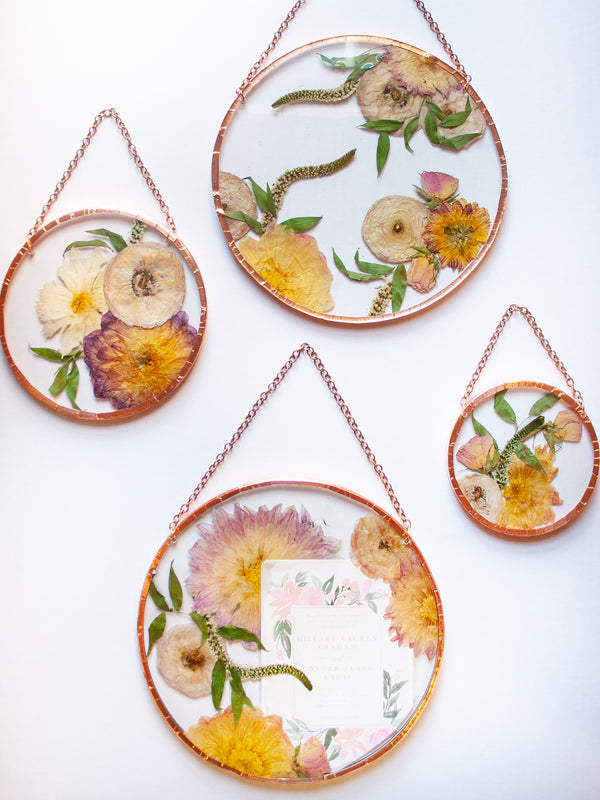 Circle Metal Gallery